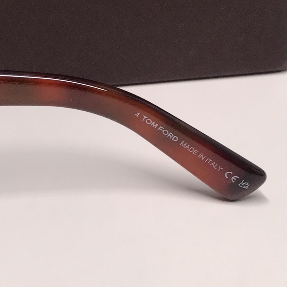 New Authentic Tom Ford Women's Gradient Brown Sunglasses TF1117 53p - Picture 13 of 14